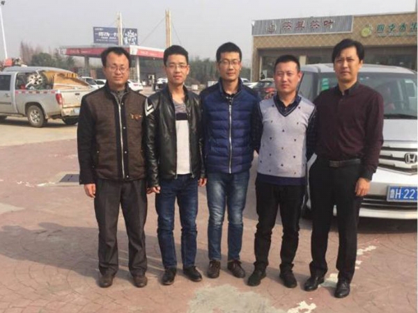 裕鑫重工员工外出学习