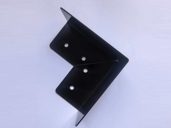 五金精 密冲压件注塑件